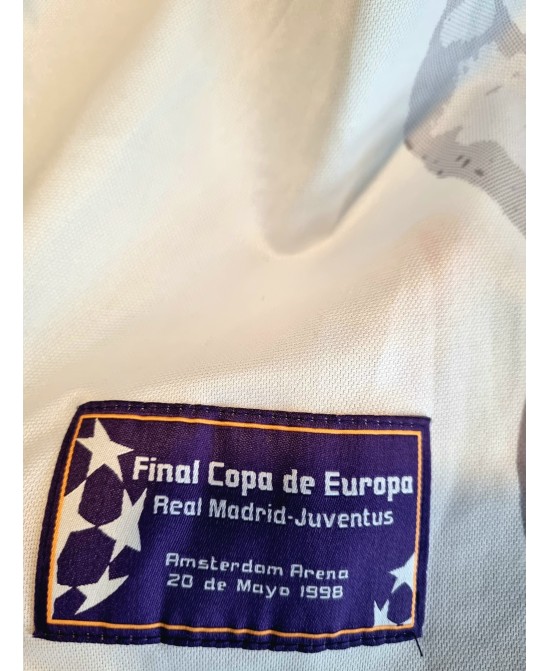 Camiseta Oficial conmemorativa del Real Madrid de la temporada 1997-1998
