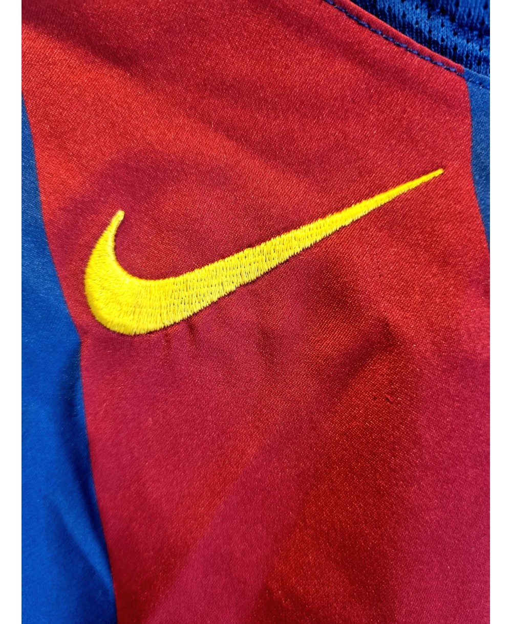 Camiseta Oficial FC Barcelona Nike Total 90 de la temporada 2004/2005