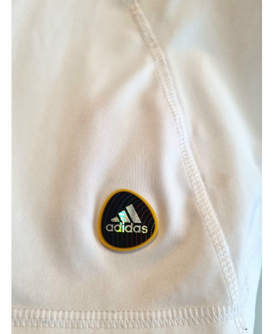 Camiseta Oficial del Real Madrid Adidas de la temporada 2010-2011