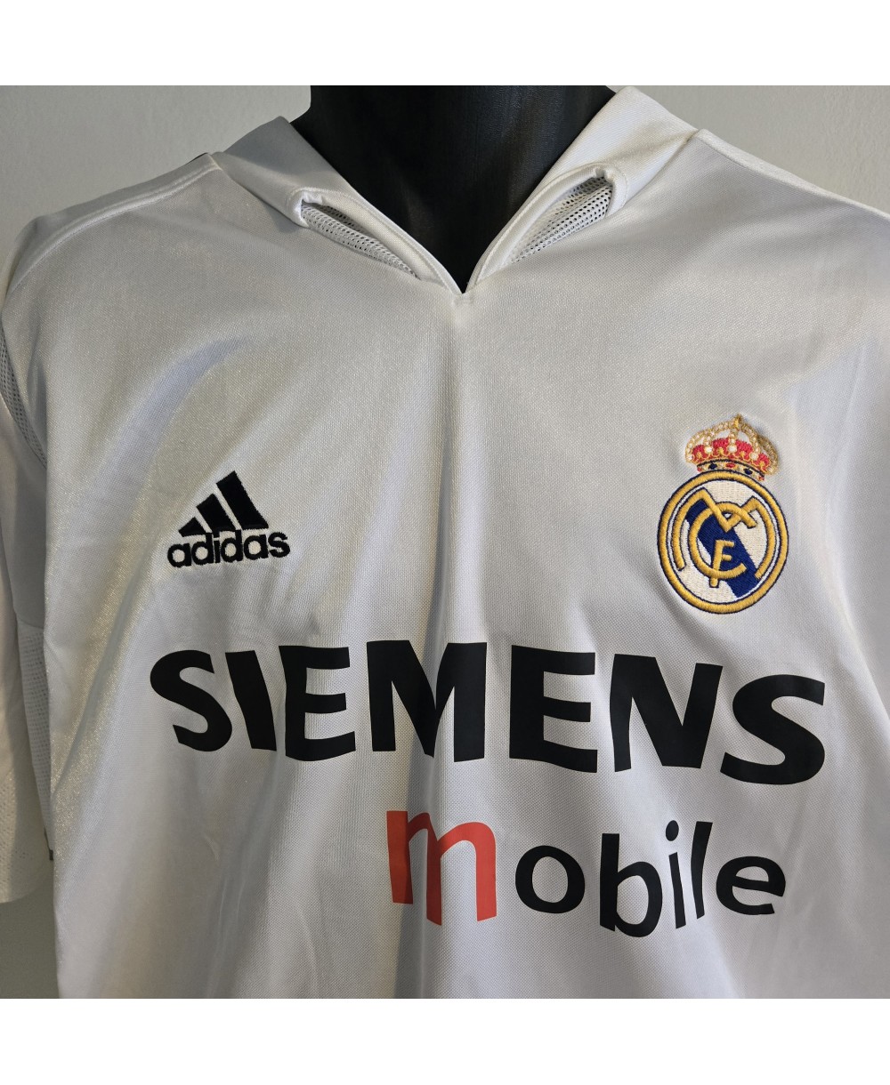Camiseta Oficial del Real Madrid de la temporada 2004-2005