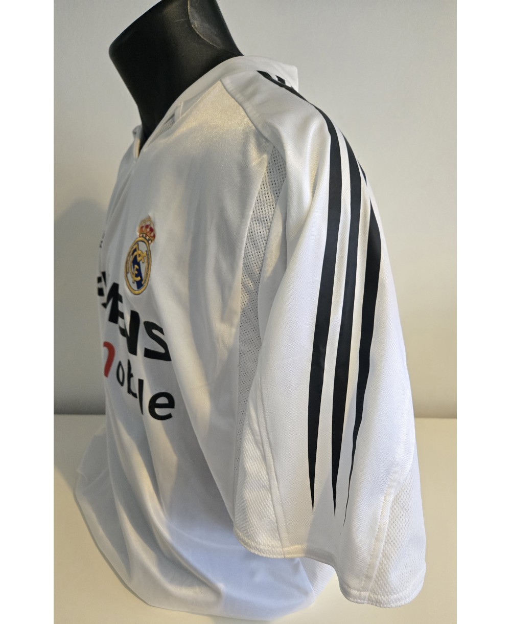 Camiseta Oficial del Real Madrid de la temporada 2004-2005