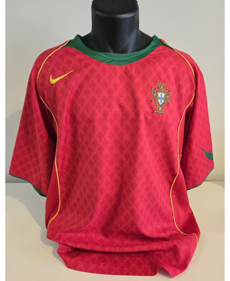 Camiseta Oficial Nike 90 de Fútbol de Portugal de las temporadas 2004-2006